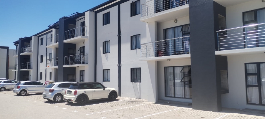 3 Bedroom Property for Sale in Parklands East Western Cape